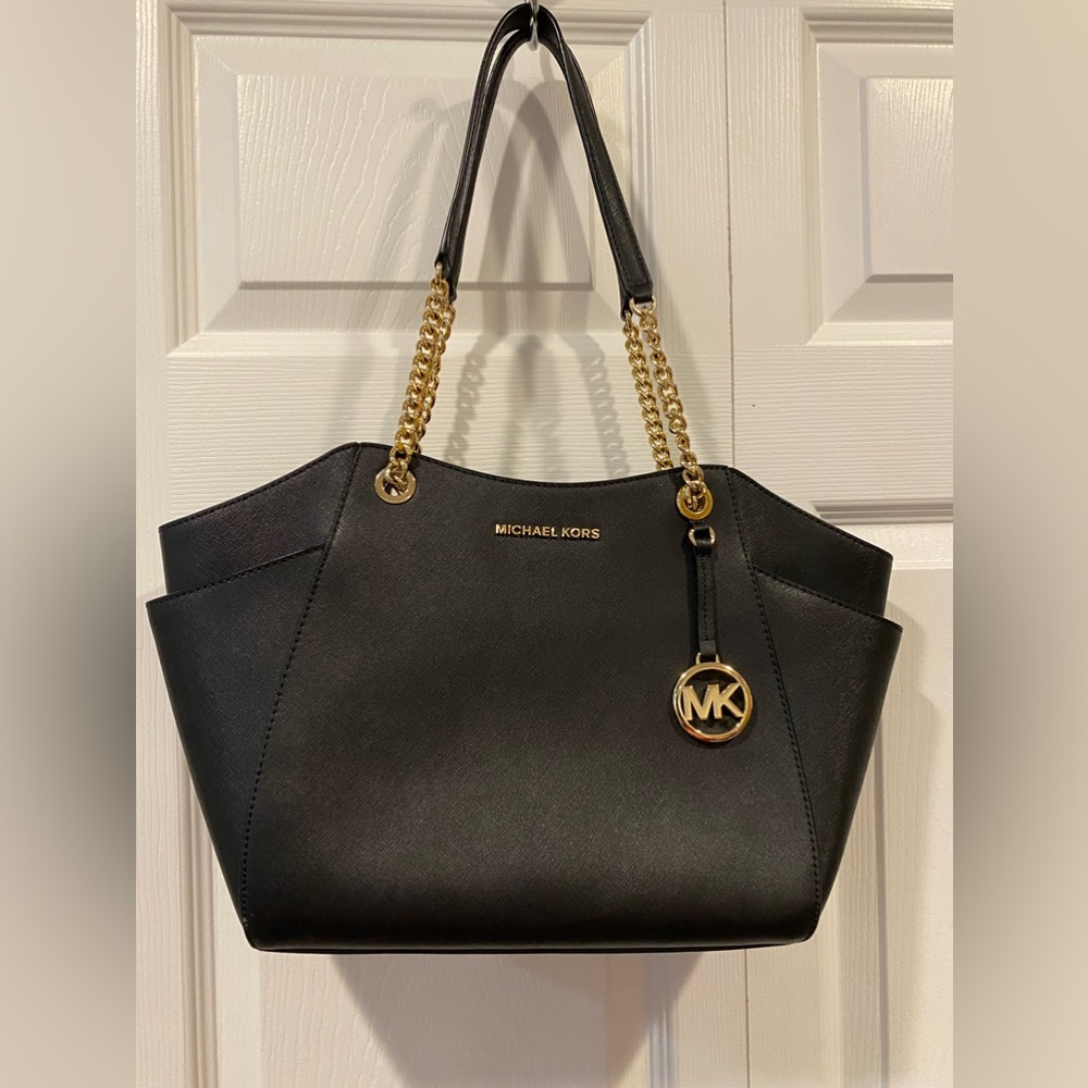 Michael Kors large black jet set shoulder bag